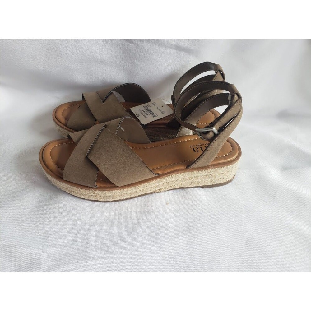 A.N.A. Platform Espadrille Sandals - Taupe - Womens size 6 - NEW